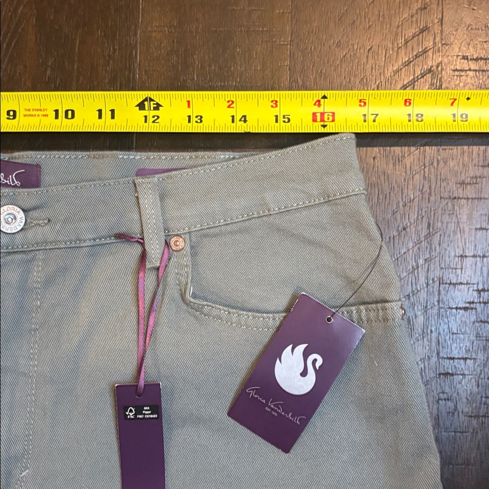 NWT  Gloria Vanderbilt Soft Green Amanda Jean Tapered Classic Mid Rise (16) - Picture 4 of 7